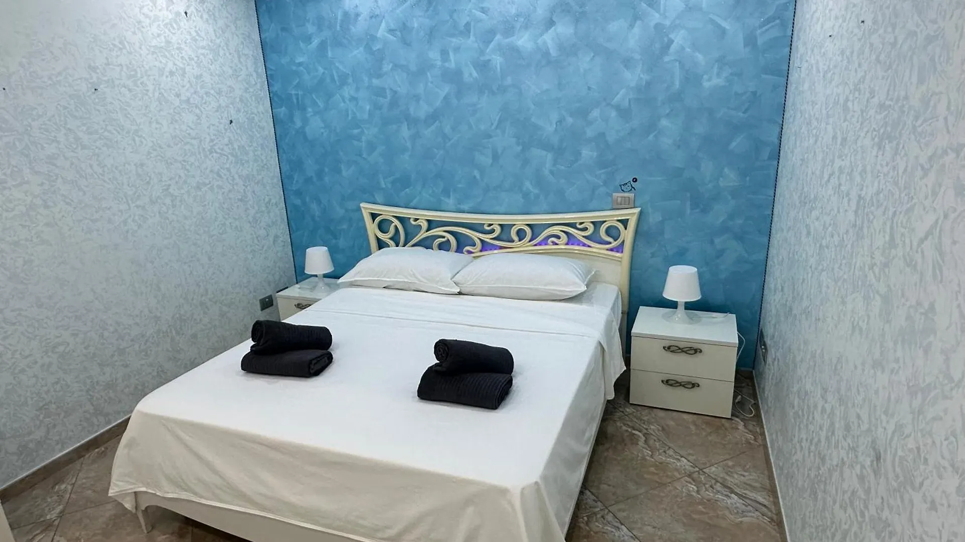 Luxury Residence Lido di Ostia 0*,  Italy